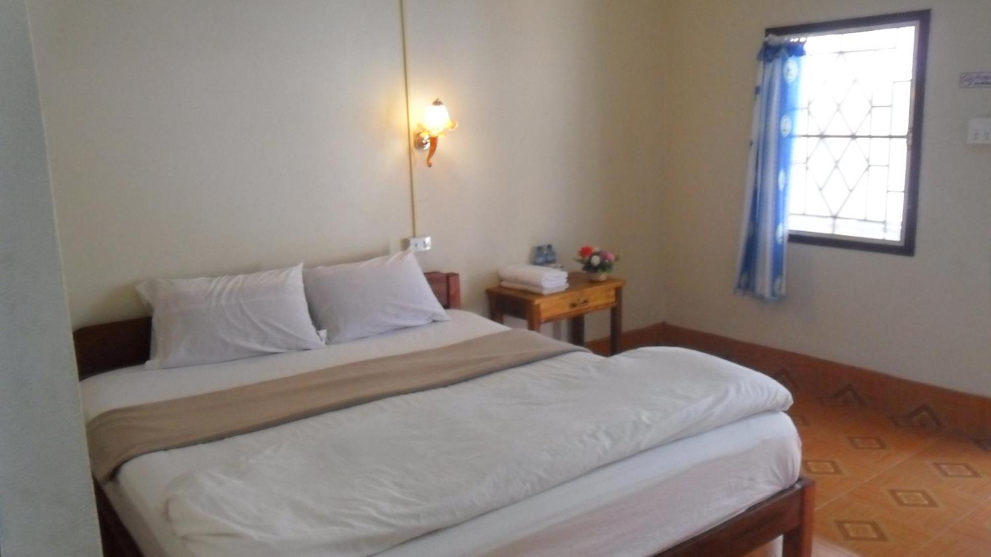 Meexai Guesthouse Nong Khiaw Room photo