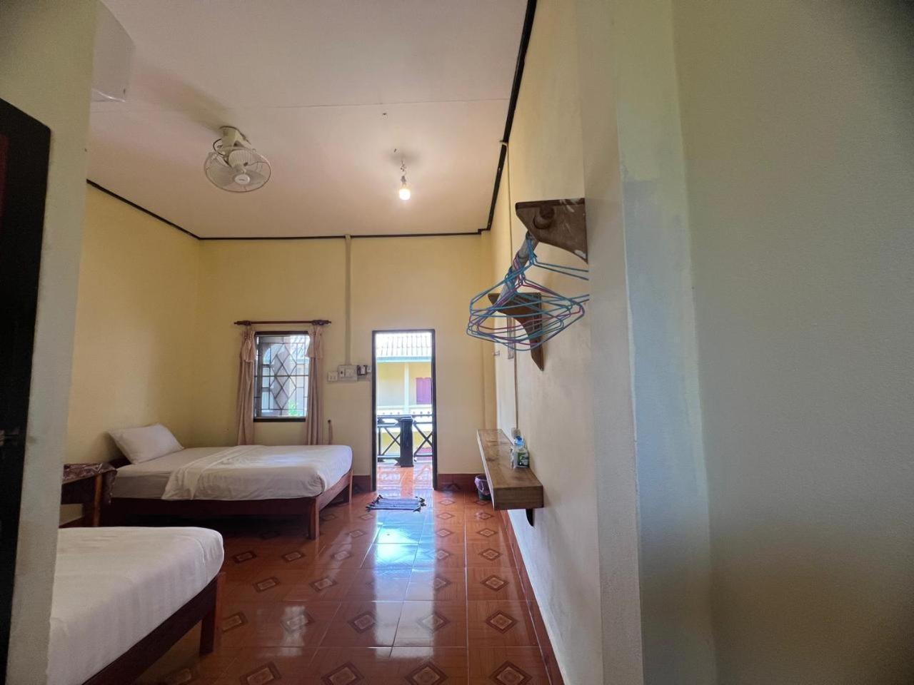 Meexai Guesthouse Nong Khiaw Exterior photo