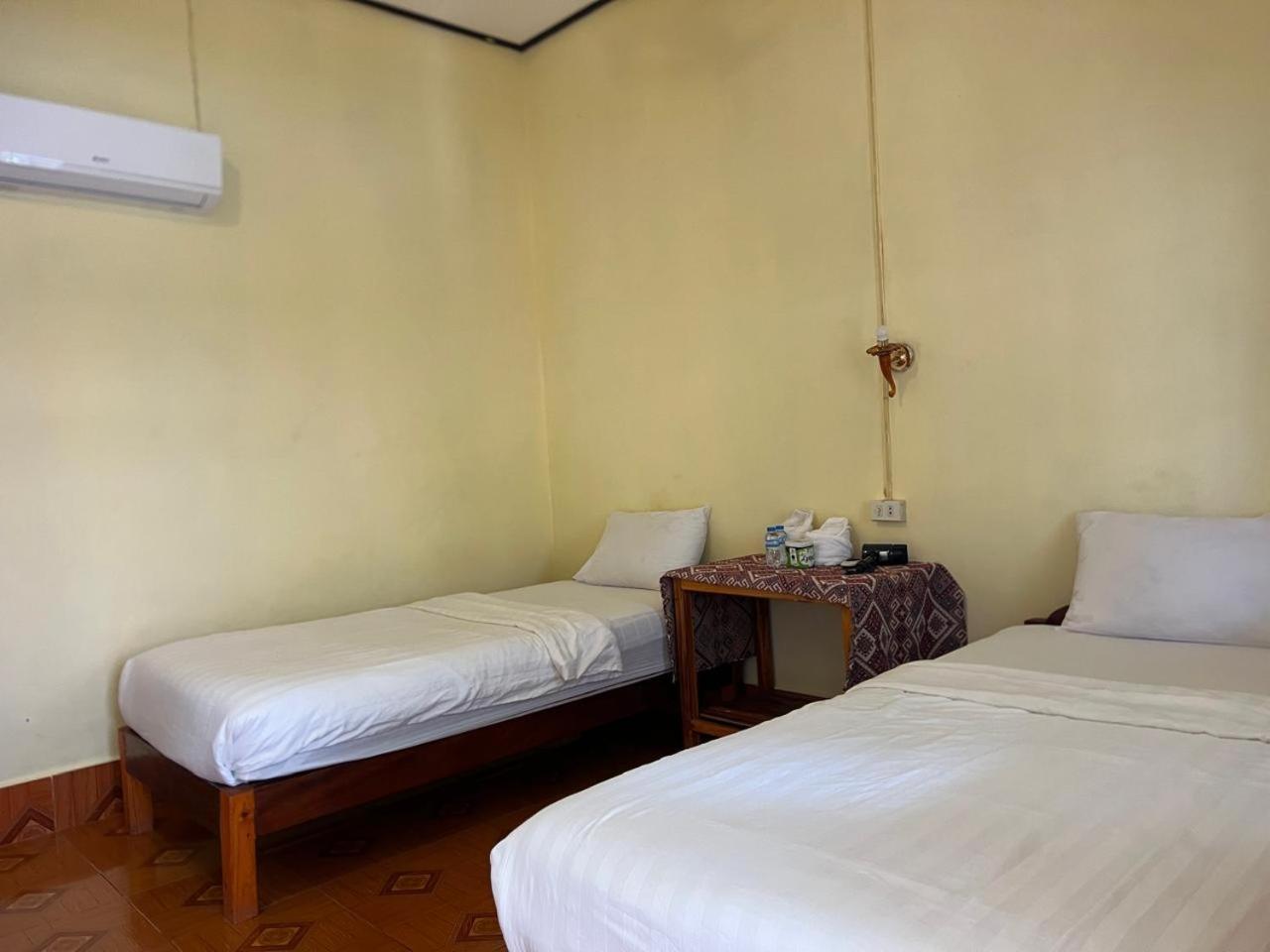 Meexai Guesthouse Nong Khiaw Exterior photo