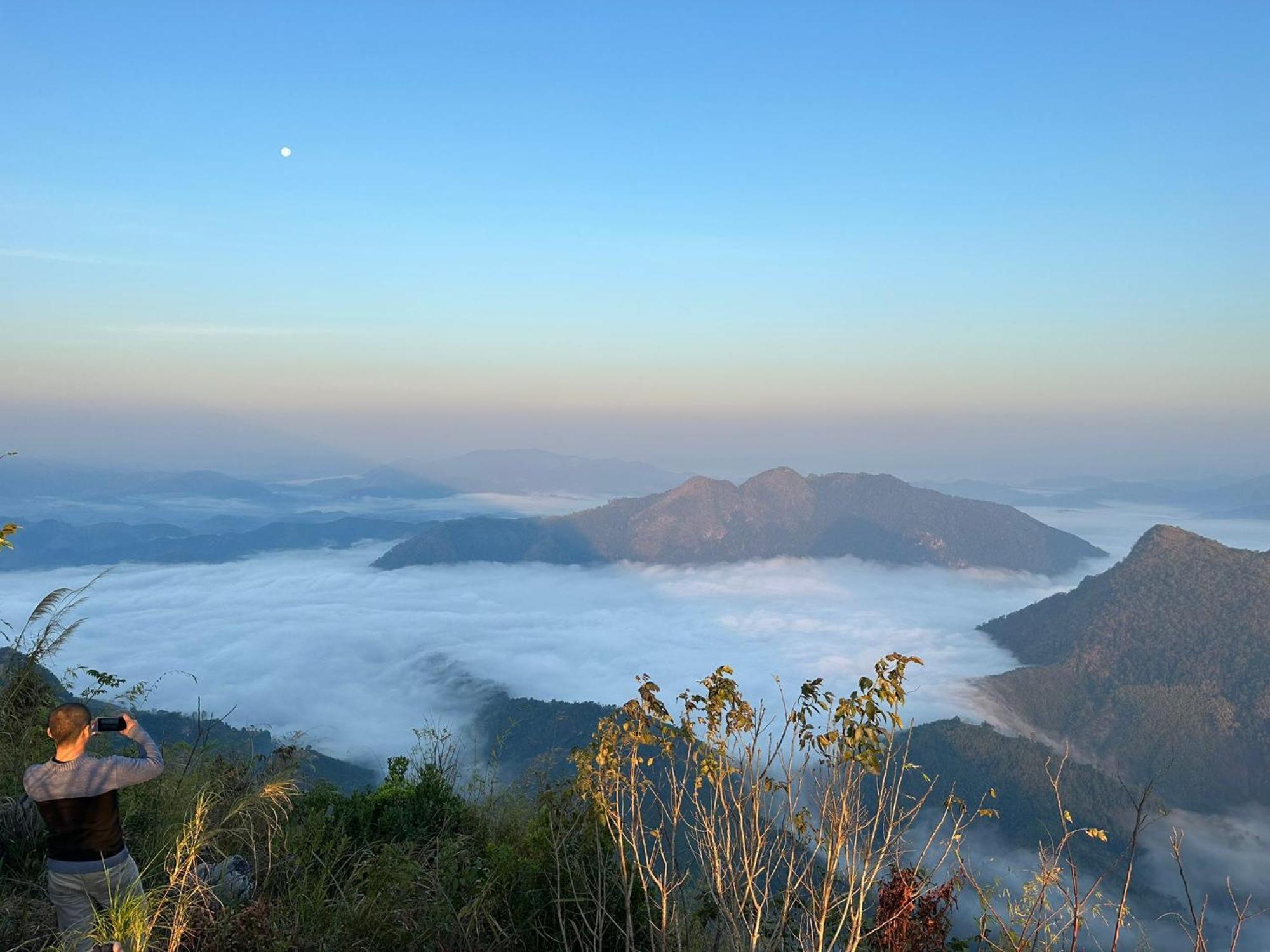 Meexai Guesthouse Nong Khiaw Exterior photo